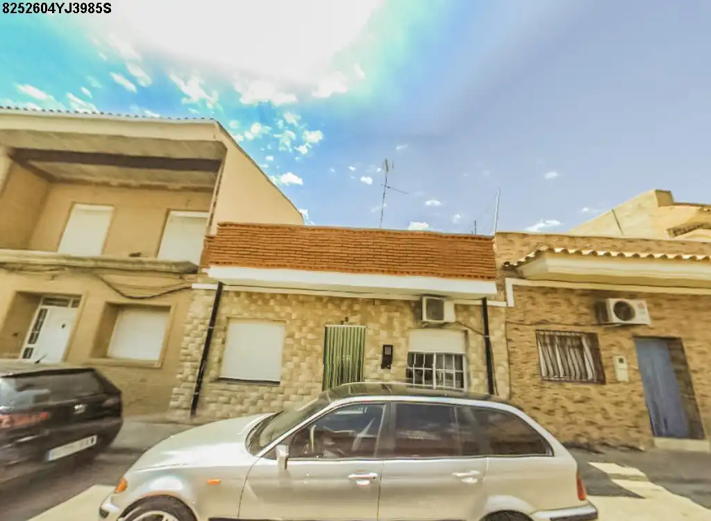 Casa en Sagunto, Valencia
