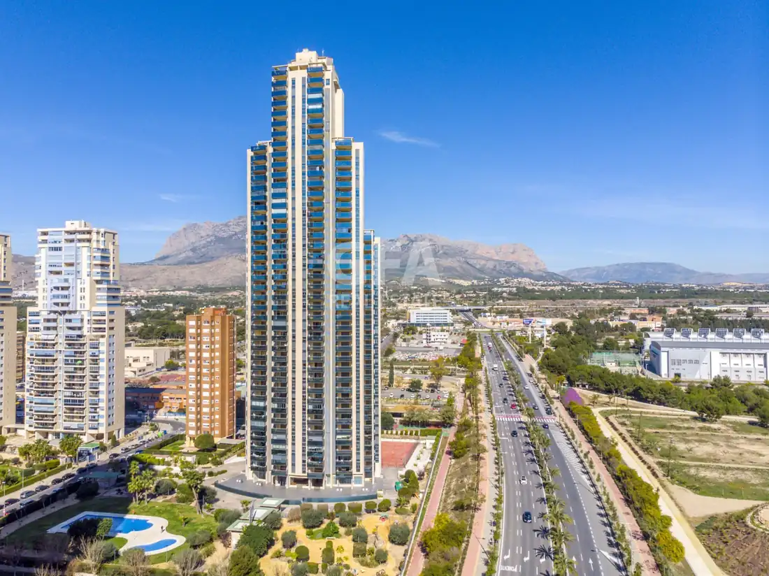 GARAJES Y TRASTEROS EDIFICIO KRONOS BENIDORM