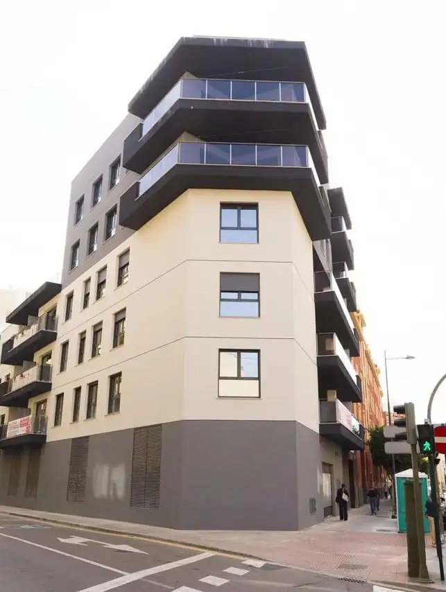 Obra nueva iniciada en el centro de Castellón